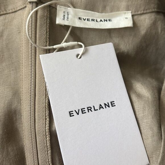 EVERLANE The Wrap Jumpsuit in Linen Trench Coat Khaki Size 6 / NWT - Picture 6 of 13